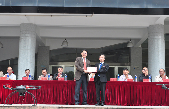 DSC_0473.JPG DSC_0473.JPG