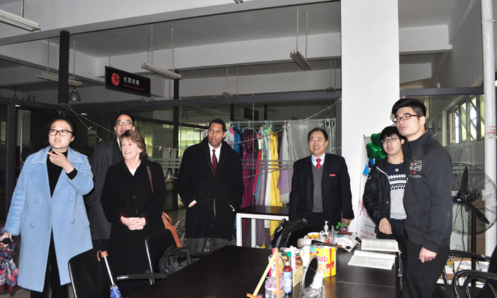 E:/lei/2016/缃戠珯绋夸欢/DSC_0367.JPG E:/lei/2016/缃戠珯绋夸欢/DSC_0367.JPG